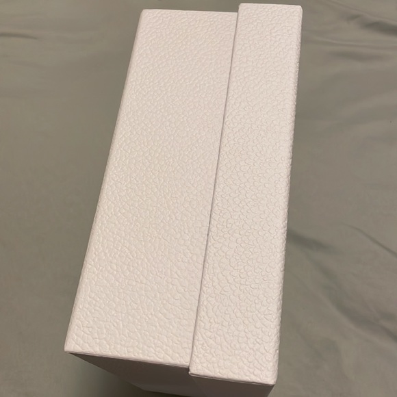 Authentic Dior Dust box - Picture 6 of 9
